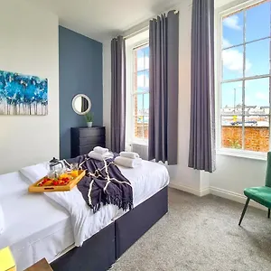  Apartment Margaret's Ground By Fortuna